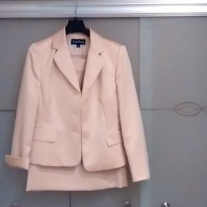 Evan-Picone Skirt Suit